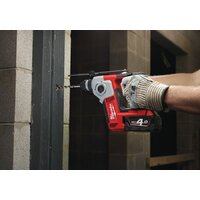Перфоратор Milwaukee M18 BH-402C 4933443330 (с 2-мя АКБ, кейс) - Превью изображения №7 — Интернет-магазин Time-Shop
