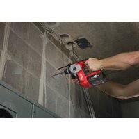 Перфоратор Milwaukee M18 BH-402C 4933443330 (с 2-мя АКБ, кейс) - Превью изображения №6 — Интернет-магазин Time-Shop
