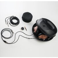 Наушники Meze Audio 99 Classics (ореховое дерево/серебристый) - Превью изображения №4 — Интернет-магазин Time-Shop