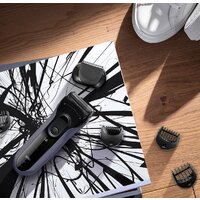 Электробритва Braun Series 3 Shave & Style 3000BT - Превью изображения №3 — Интернет-магазин Time-Shop