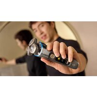 Электробритва Philips Series i9000 Prestige Ultra XP9402/11 - Превью изображения №7 — Интернет-магазин Time-Shop