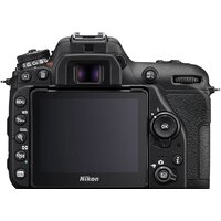 Зеркальный фотоаппарат Nikon D7500 Kit 18-140mm VR - Превью изображения №5 — Интернет-магазин Time-Shop