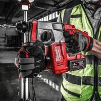 Перфоратор Milwaukee M18 BLH-502X 4933478894 (с 2-мя АКБ, кейс) - Превью изображения №4 — Интернет-магазин Time-Shop