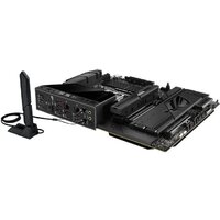 Материнская плата ASUS ROG Crosshair X870E Dark Hero - Превью изображения №10 — Интернет-магазин Time-Shop