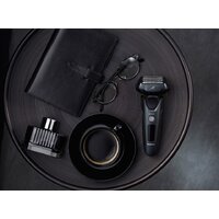 Электробритва Panasonic ES-LV97 - Превью изображения №11 — Интернет-магазин Time-Shop