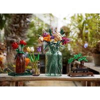 Конструктор LEGO Creator 10280 Букет цветов - Превью изображения №33 — Интернет-магазин Time-Shop