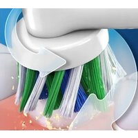 Электрическая зубная щетка Oral-B Pro Series 1 Travel Edition (черный) - Превью изображения №8 — Интернет-магазин Time-Shop