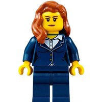 Конструктор LEGO City 60102 Служба аэропорта для важных клиентов - Превью изображения №12 — Интернет-магазин Time-Shop