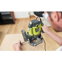 Вертикальный фрезер Ryobi RRT1600-K 5133004796 - Превью изображения №6 — Интернет-магазин Time-Shop