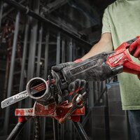 Сабельная пила Milwaukee M18 FSZ100P 4933498242 (с 2-мя АКБ, кейс) - Превью изображения №6 — Интернет-магазин Time-Shop