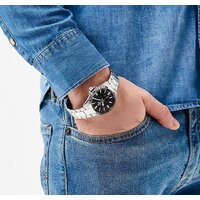 Наручные часы Casio Edifice EFV-100D-1A - Превью изображения №3 — Интернет-магазин Time-Shop