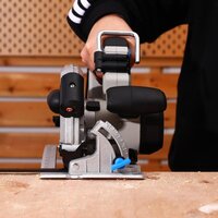 Дисковая (циркулярная) пила Deko CS20 PRO 084-1157 (с 1-им АКБ) - Превью изображения №7 — Интернет-магазин Time-Shop