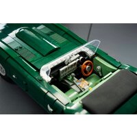 Конструктор LEGO Icons 11381 Jaguar E-Type - Превью изображения №15 — Интернет-магазин Time-Shop