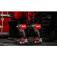 Гайковерт Milwaukee M18 FIW2F12-502X 4933478444 (с 2-мя АКБ, кейс) - Превью изображения №7 — Интернет-магазин Time-Shop