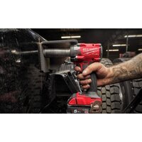 Гайковерт Milwaukee M18 FIW2F12-502X 4933478444 (с 2-мя АКБ, кейс) - Превью изображения №13 — Интернет-магазин Time-Shop