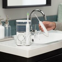 Электрическая зубная щетка и ирригатор Waterpik CC-04 (белый) - Превью изображения №13 — Интернет-магазин Time-Shop