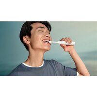 Электрическая зубная щетка Philips Sonicare 2100 HX4022/01 - Превью изображения №9 — Интернет-магазин Time-Shop