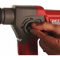 Перфоратор Milwaukee M12 CH-402C FUEL [4933441475] - Превью изображения №6 — Интернет-магазин Time-Shop