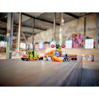 Конструктор LEGO City Stuntz 60294 Грузовик для шоу каскадеров - Превью изображения №23 — Интернет-магазин Time-Shop