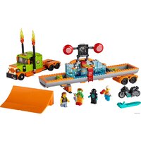 Конструктор LEGO City Stuntz 60294 Грузовик для шоу каскадеров - Превью изображения №3 — Интернет-магазин Time-Shop