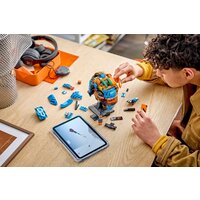 Конструктор LEGO Editions 43017 Шлем McLaren Mastercard F1 Team Oscar Piastri Helmet - Превью изображения №8 — Интернет-магазин Time-Shop