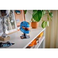 Конструктор LEGO Editions 43017 Шлем McLaren Mastercard F1 Team Oscar Piastri Helmet - Превью изображения №11 — Интернет-магазин Time-Shop