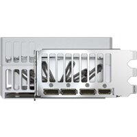 Видеокарта Gigabyte Aorus GeForce RTX 5090 Stealth Ice 32G GV-N5090AORUSST ICE-32GD - Превью изображения №6 — Интернет-магазин Time-Shop