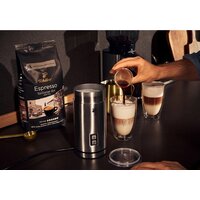 Автоматический вспениватель молока Tchibo 394101 - Превью изображения №4 — Интернет-магазин Time-Shop