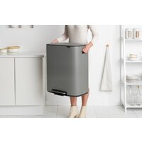 Система сортировки мусора Brabantia Bo Pedal Bin 2 x 30 л (минерально-серый) - Превью изображения №11 — Интернет-магазин Time-Shop