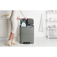 Система сортировки мусора Brabantia Bo Pedal Bin 2 x 30 л (минерально-серый) - Превью изображения №8 — Интернет-магазин Time-Shop