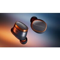 Наушники Bowers & Wilkins Pi8 McLaren Edition (черный/оранжевый) - Превью изображения №7 — Интернет-магазин Time-Shop