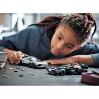 Конструктор LEGO Speed Champions 76909 Mercedes-AMG F1 W12 E Perf. и Project One - Превью изображения №5 — Интернет-магазин Time-Shop