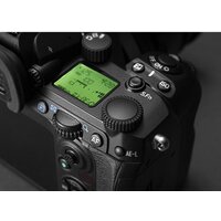 Зеркальный фотоаппарат Pentax K-3 Mark III Body (черный) - Превью изображения №14 — Интернет-магазин Time-Shop