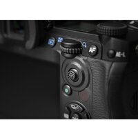 Зеркальный фотоаппарат Pentax K-3 Mark III Body (черный) - Превью изображения №16 — Интернет-магазин Time-Shop