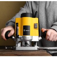 Вертикальный фрезер Deko DKR1600E Set - Превью изображения №7 — Интернет-магазин Time-Shop