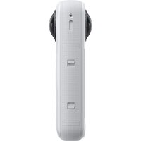 Экшен-камера Insta360 X5 Limited Edition Essentials Bundle (белый) - Превью изображения №8 — Интернет-магазин Time-Shop