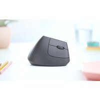 Вертикальная мышь Logitech MX Vertical - Превью изображения №12 — Интернет-магазин Time-Shop