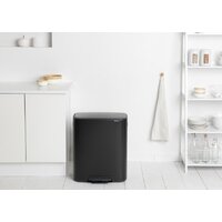 Система сортировки мусора Brabantia Bo Pedal Bin 2 x 30 л (черный матовый) - Превью изображения №13 — Интернет-магазин Time-Shop