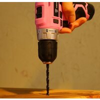 Дрель-шуруповерт Deko GCD12DU3 PINK SET2 063-4171 (с 1-им АКБ, набор оснастки) - Превью изображения №5 — Интернет-магазин Time-Shop