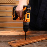 Дрель-шуруповерт Deko GCD20DU PRO Set63 083-1039 (с 2-мя АКБ, кейс) - Превью изображения №6 — Интернет-магазин Time-Shop