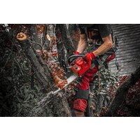 Аккумуляторная пила Milwaukee M18 FTHCHS35-802 4933479589 (с 2-мя АКБ) - Превью изображения №14 — Интернет-магазин Time-Shop