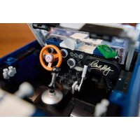 Конструктор LEGO Icons 10357 Shelby Cobra 427 S/C - Превью изображения №12 — Интернет-магазин Time-Shop