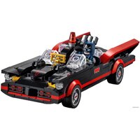 Конструктор LEGO DC Super Heroes 76188 Бэтмобиль из классического сериала Бэтмен - Превью изображения №4 — Интернет-магазин Time-Shop
