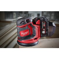 Эксцентриковая шлифмашина Milwaukee M18 BOS125-502B 4933464229 (с 2-мя АКБ, сумка) - Превью изображения №5 — Интернет-магазин Time-Shop