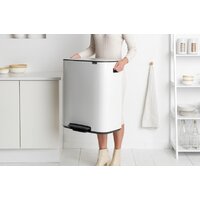 Система сортировки мусора Brabantia Bo Pedal Bin 2 x 30 л (белый) - Превью изображения №10 — Интернет-магазин Time-Shop