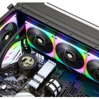 Система жидкостного охлаждения для процессора Thermaltake Toughliquid Ultra 420 RGB CL-W370-PL14SW-A - Превью изображения №5 — Интернет-магазин Time-Shop