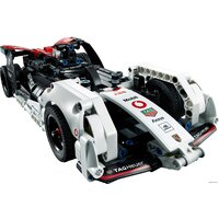 Конструктор LEGO Technic 42137 Formula E Porsche 99X Electric - Превью изображения №24 — Интернет-магазин Time-Shop