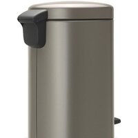 Мусорное ведро Brabantia Pedal Bin NewIcon 12 л (платиновый) - Превью изображения №3 — Интернет-магазин Time-Shop
