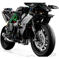 Конструктор LEGO Technic 42170 Мотоцикл Kawasaki Ninja H2R - Превью изображения №4 — Интернет-магазин Time-Shop