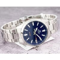 Наручные часы Casio Edifice EFV-100D-2A - Превью изображения №3 — Интернет-магазин Time-Shop